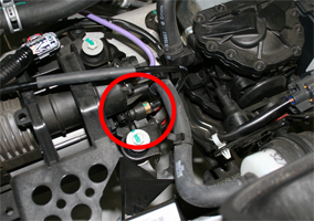 Air Line - Air Suspension - Reservoir to Compressor (Remove and Replace)