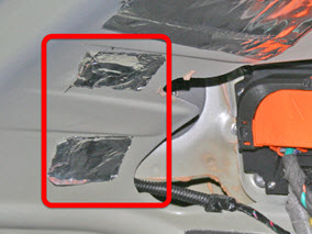Tail Light Assembly (Motorized Charge Port) - LH (Remove and Replace)